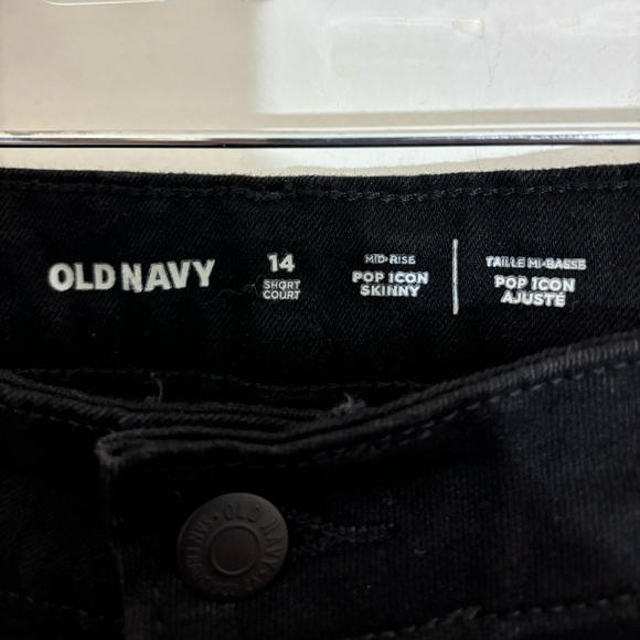 Old Navy Pop Icon Skinny Mid Rise Jeans - Black / Ripped details - 14 Short - Picture 5 of 6